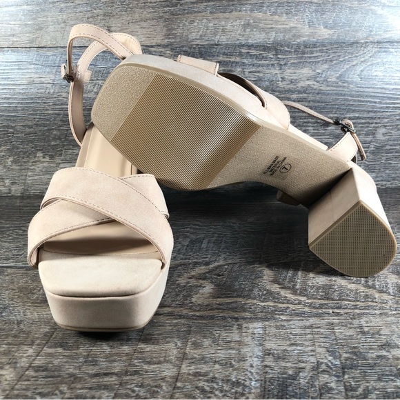 WOMEN'S CHUNKY BLOCK HEEL (SLOPE-H) - Picture 9 of 9